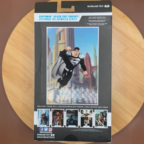 McFarlane-DC-Multiverse Superman Black Suit Variant - Picture 2 of 7
